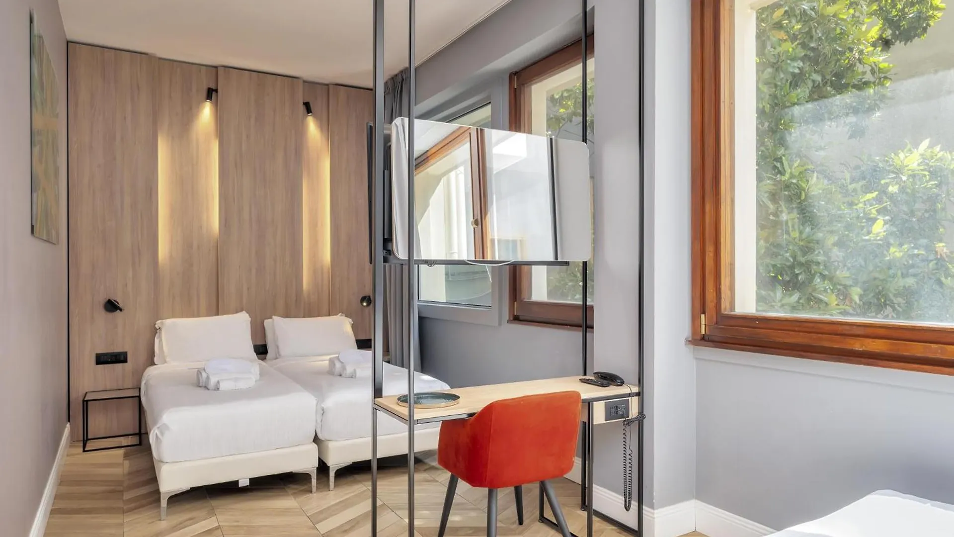 ***  B&B Hotel Milano City Center Duomo Италия