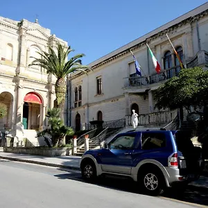 https://dimora-vera-chiaramonte-gulfi-centro.sicilyhotelsitaly.net