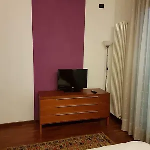 https://residenza-annalisa.hotelinveneto.com
