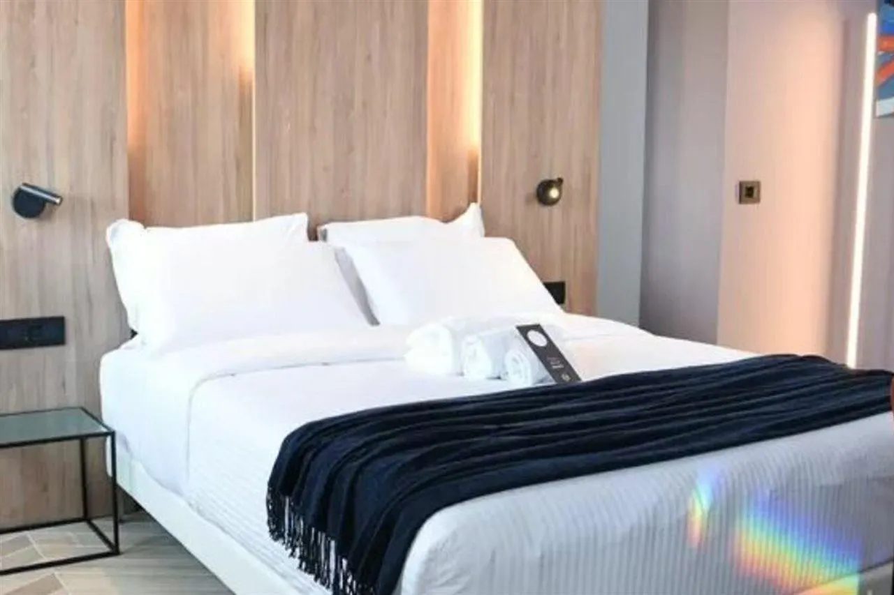 B&B Hotel Milano City Center Duomo 3*, Milaan