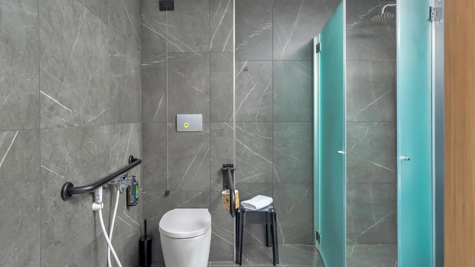 B&B Hotel Milano City Center Duomo 3*, Milan Italy